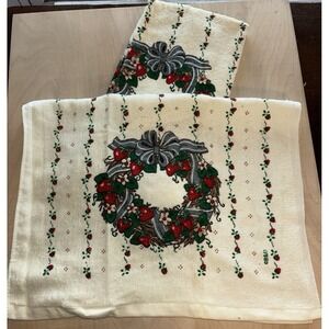 Vtg 1980s B&D Kitchen Towel LOT of 2 NWT Strawberry Wreath Country Cottage
